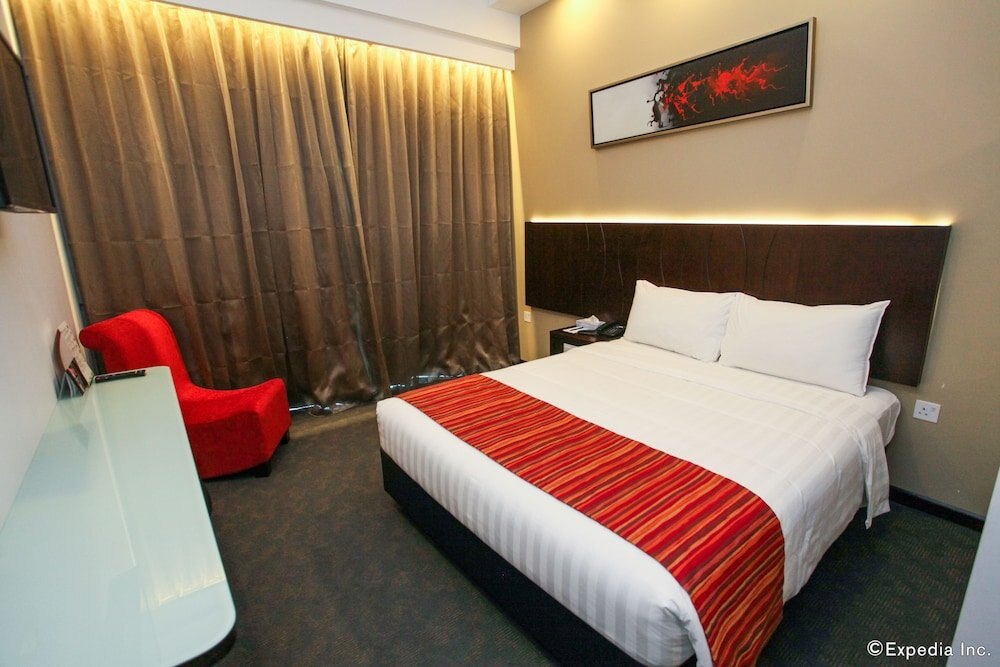 Hotel Chancellor@Orchard Room Type - Deluxe Double or Twin Room
