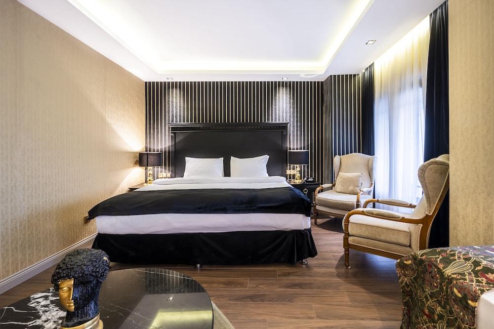 Hotel Goldengate Room Type - Studio Suite