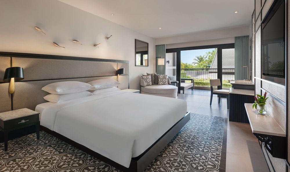 Hyatt Regency Phuket Resort Room Type - 1 King Bed