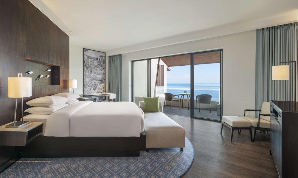 Hyatt Regency Phuket Resort Room Type - 1 King Bed Ocean View Club Access Hyatt Regency Phuket Resort Room Type - 1 King Bed Ocean View Club Access