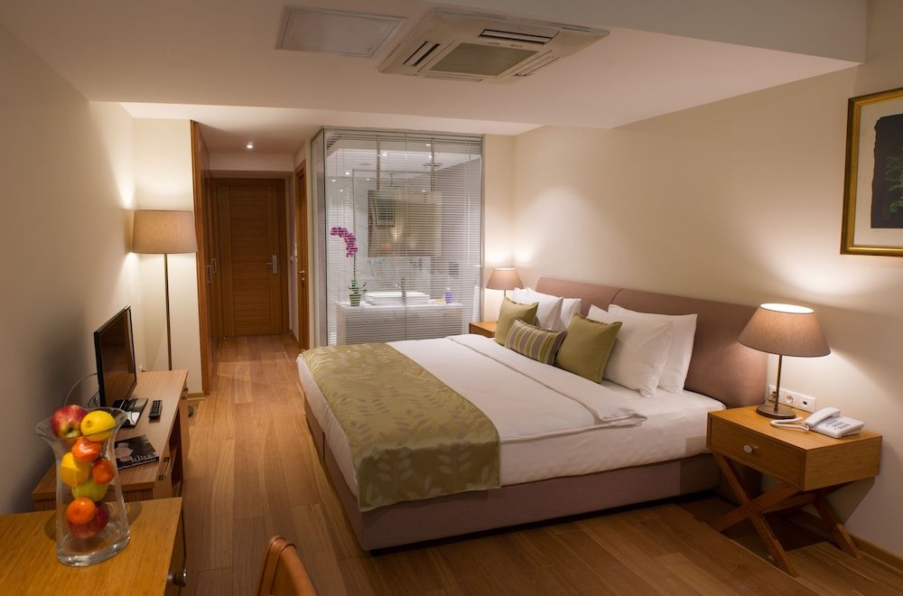 Wame Suite Hotel Room Type - Deluxe Triple Room, 1 Bedroom, Accessible, City View Wame Suite Hotel Room Type - Deluxe Triple Room, 1 Bedroom, Accessible, City View