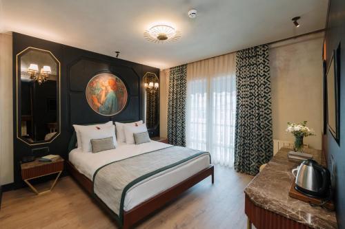 Tria Elegance Istanbul Room Type - Family Room with Private Bathroom