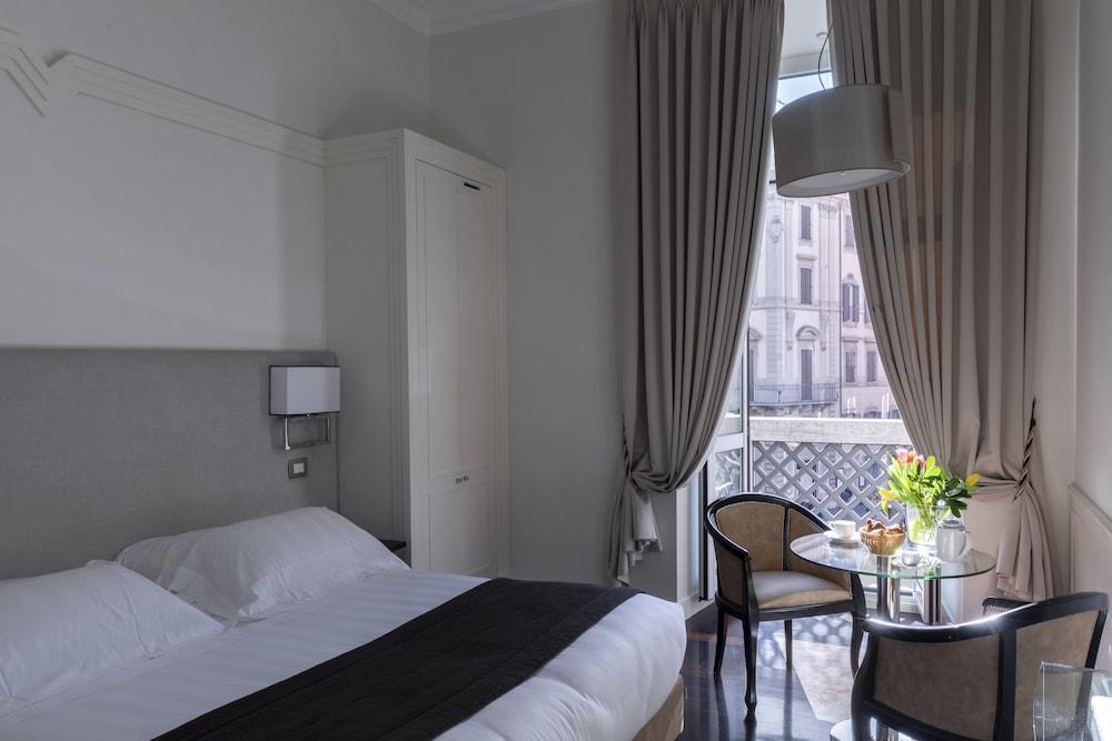 Hotel Scalinata di Spagna Room Type - Deluxe Double or Twin Room, City View, Annex Building