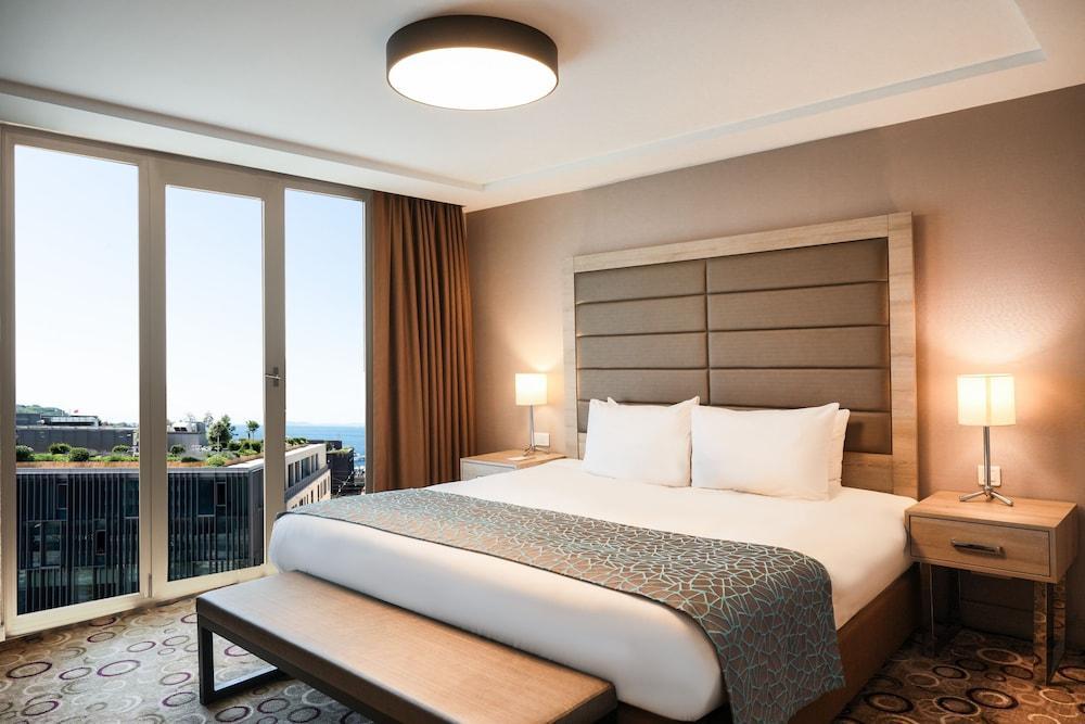 Nidya Hotel Galataport Room Type - Suite, Terrace, Sea View