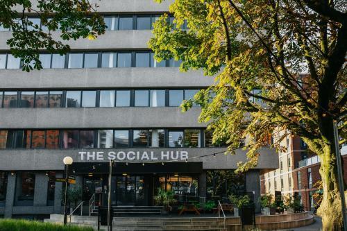The Social Hub Amsterdam West - Tap to explore photos
