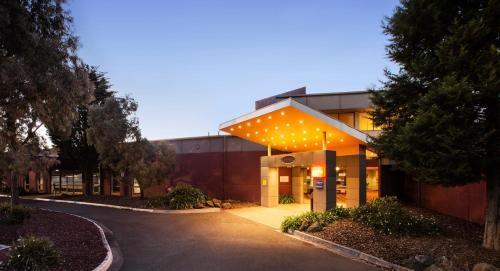 Nightcap at Coolaroo Hotel - Tap to explore photos