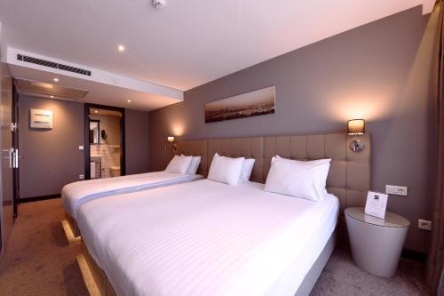 Inncity Hotel Nisantasi Room Type - Classic Triple Room