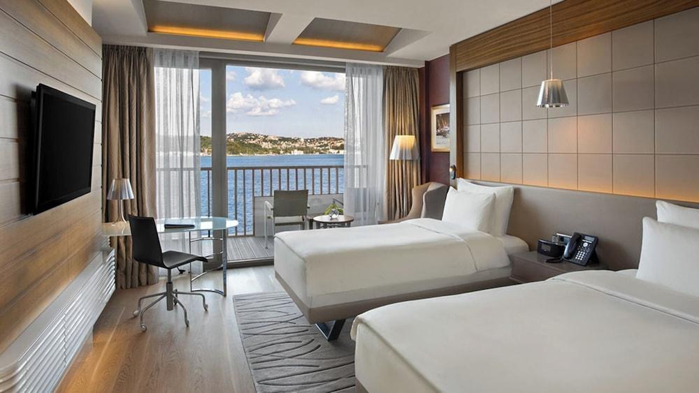The Grand Tarabya Managed by Accor Room Type - Deluxe Room Bosphorus View Twin