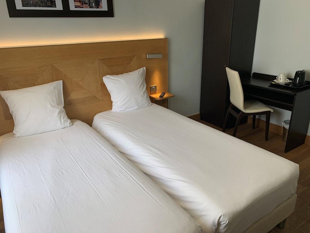 Hotel Eiffel XV Room Type - Executive Double Room
