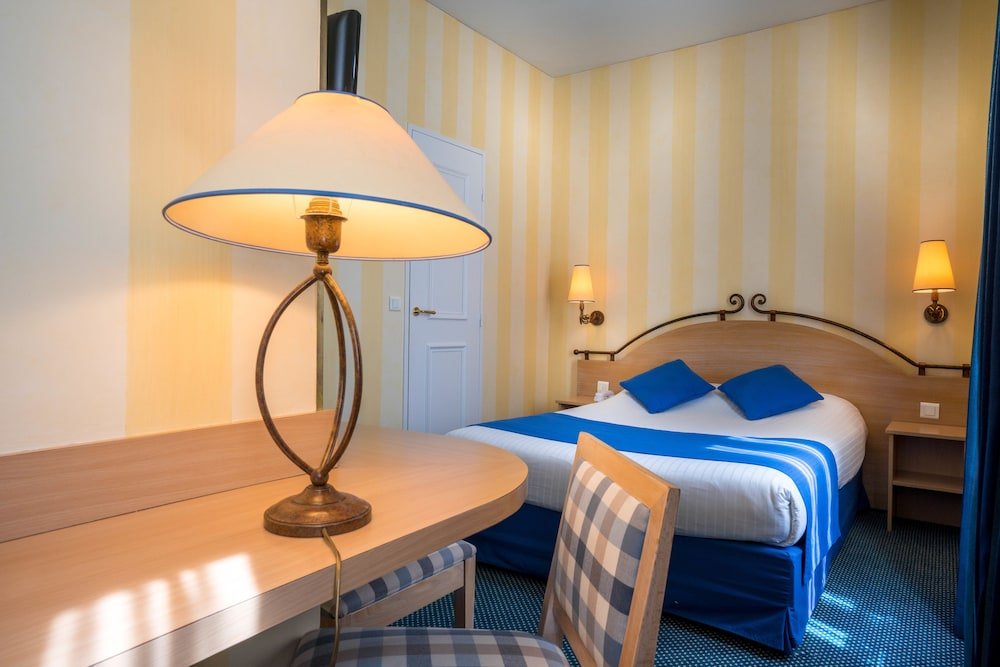 Hôtel Delambre Room Type - Classic Room