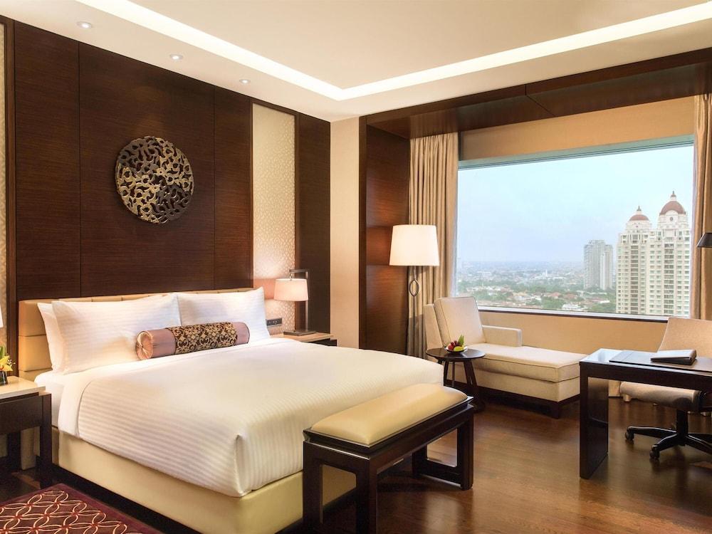 Fairmont Jakarta Room Type - Fairmont, Room, 1 King Bed