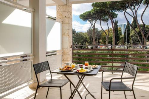 Hotel Shangri-La Roma by OMNIA hotels - Tap to explore photos