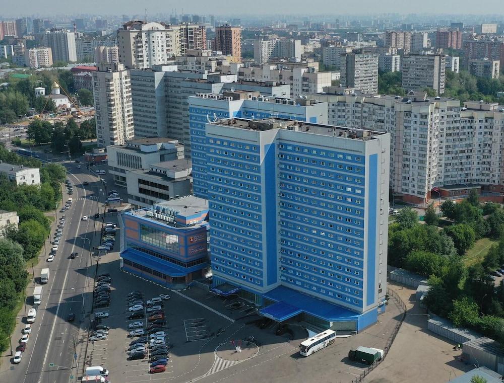 Hotel Sevastopol Modern - Tap to explore photos