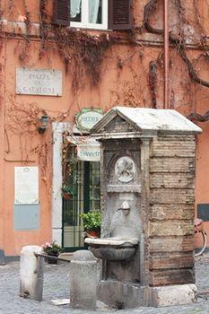 Hotel della Conciliazione - Tap to explore photos