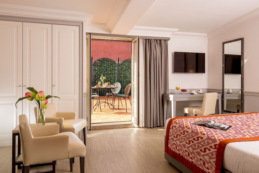 Hotel della Conciliazione Room Type - Junior Suite
