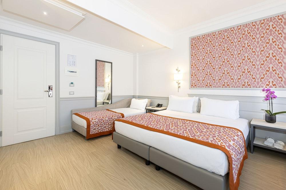 Hotel della Conciliazione Room Type - Triple Room