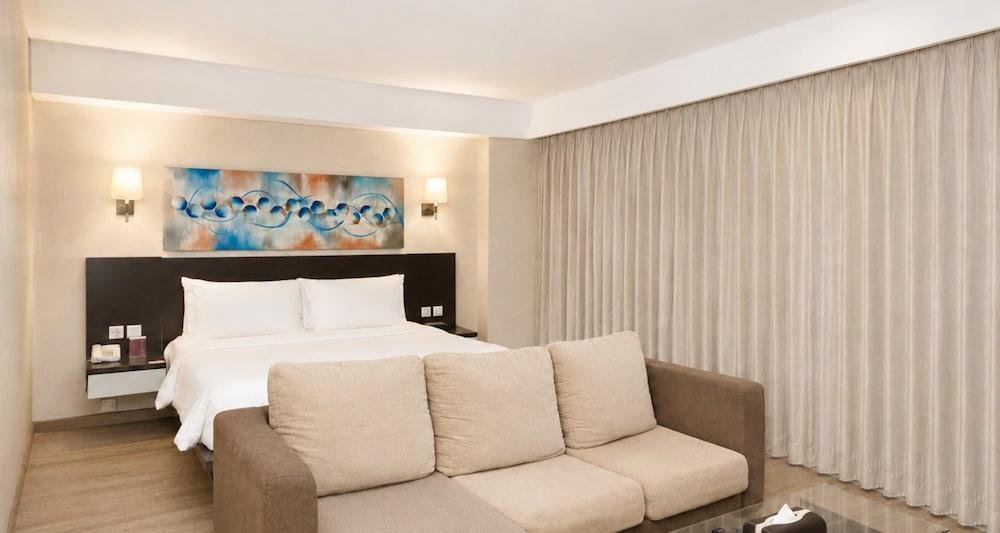 Best Western Premier The Hive Room Type - Executive Room, 1 Double Bed, Smoking