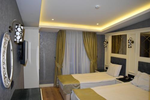 Grand Pamir Hotel - Tap to explore photos