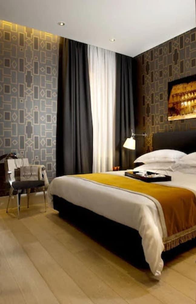 Mood 44 Room Type - Junior Suite, 1 King Bed