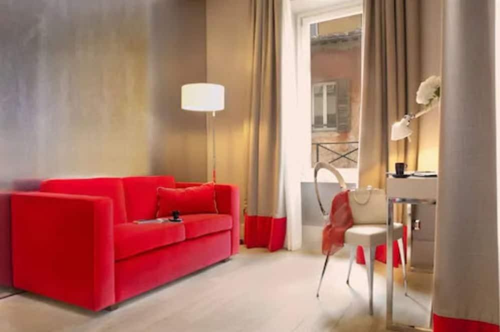 Mood 44 Room Type - Suite, 1 King Bed