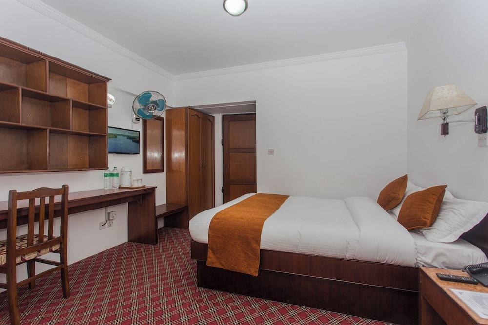 Fuji Hotel Room Type - Standard Double or Twin Room, Non Smoking