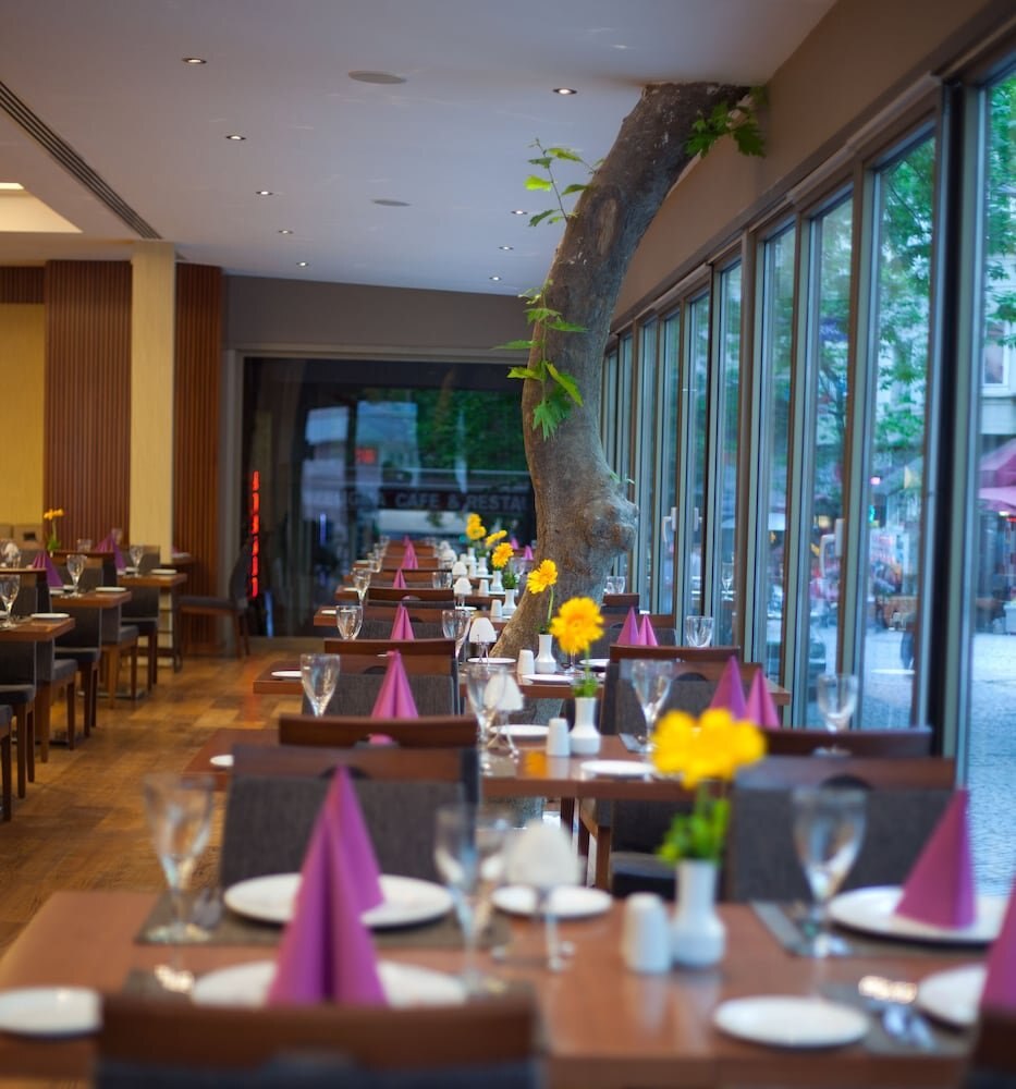 The Parma Hotel Taksim Istanbul 7 3 7 8 Hotel Price Address Reviews