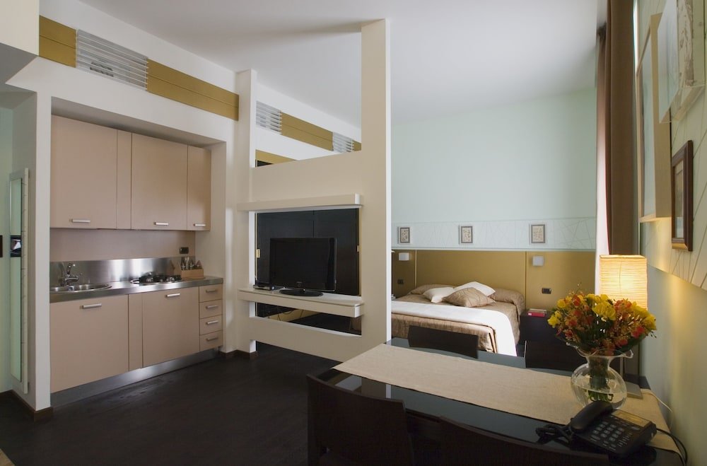 Romeo al Babuino Room Type - Suite (Monica)