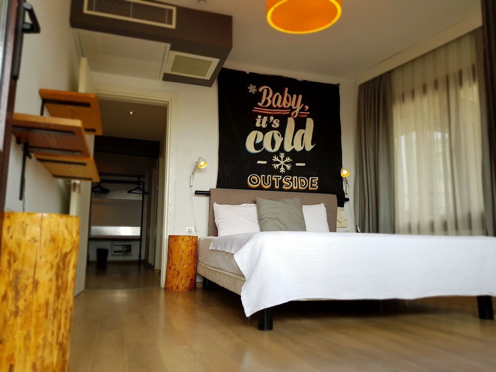 Rumours Inn Room Type - Family Suite, 2 Bedrooms, Partial Sea View Rumours Inn Room Type - Family Suite, 2 Bedrooms, Partial Sea View
