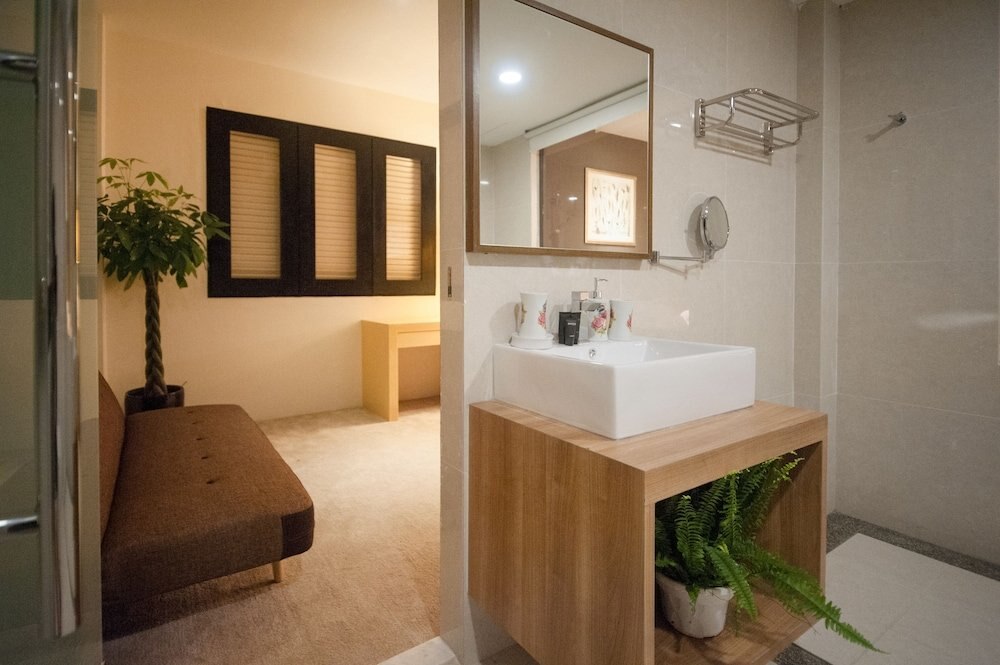 Raintr33 Hotel Singapore Singapore Hotel Price Address Reviews