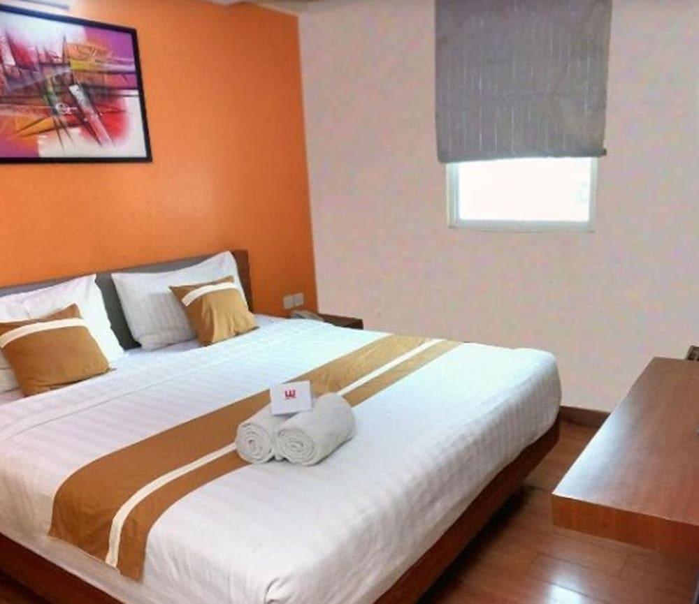 Clubhouse World Hotel Jakarta Bandengan Room Type - Standard Double