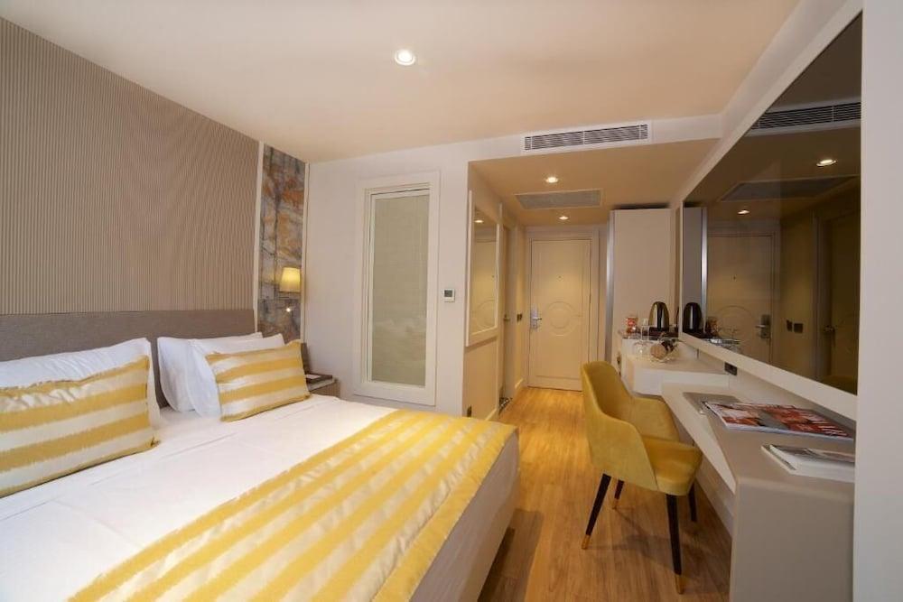 Icon Hotel Taksim Room Type - Family Room