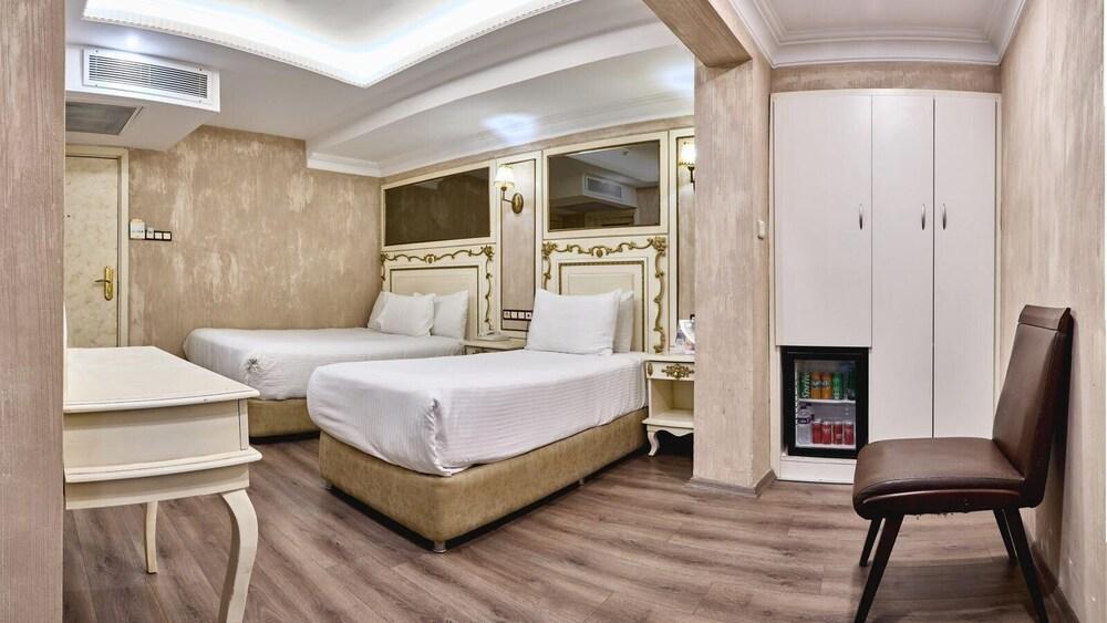 Hotel Buyuk Hamit - Tap to explore photos