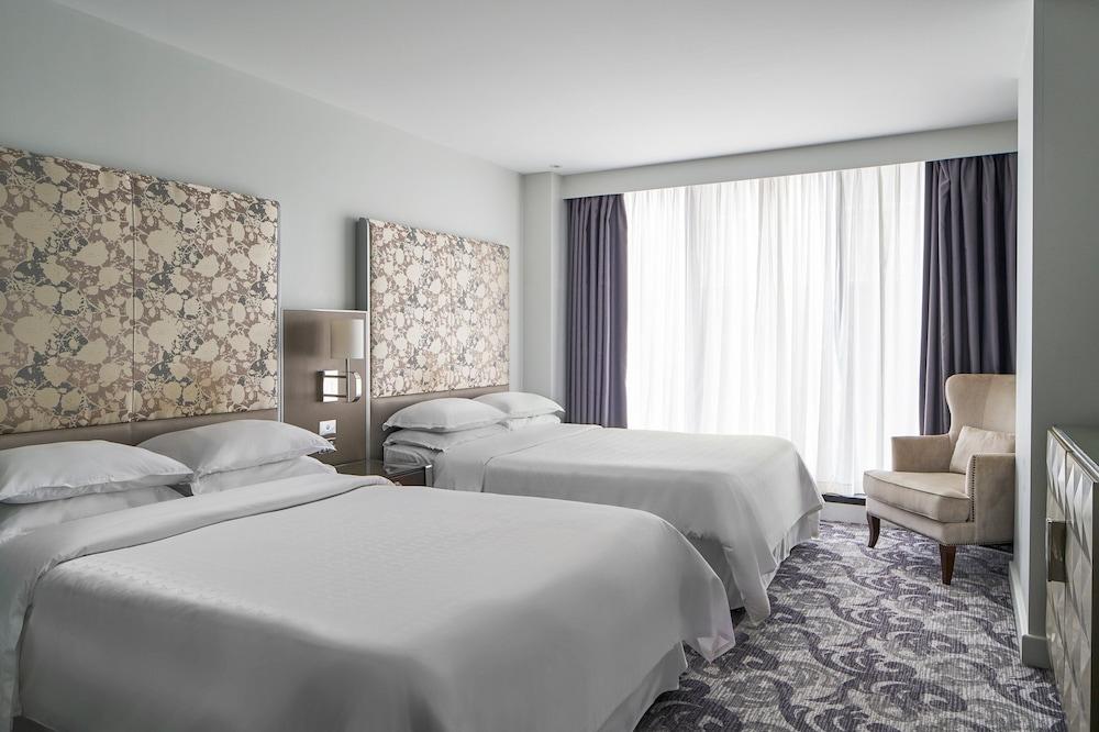 Sheraton Melbourne Hotel - Tap to explore photos