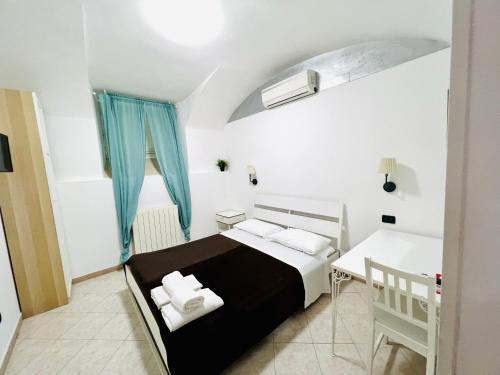 Hotel Pisa Room Type - Economy Double Room