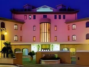 Park Hotel Imperatore Adriano - Tap to explore photos