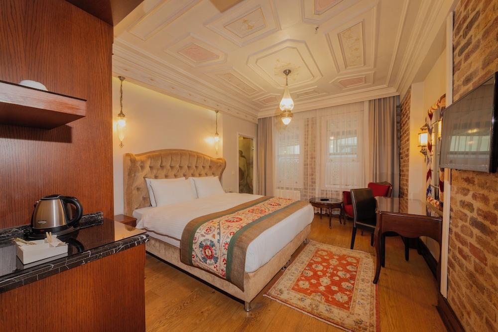 Azade Premier Room Type - Economy Double Room