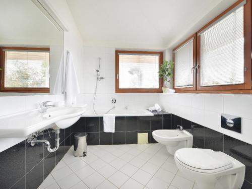EA Hotel Populus Room Type - Suite