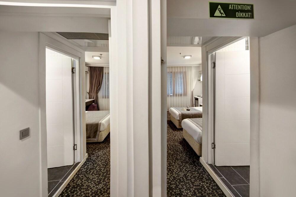 Skalion Hotel Room Type - Family Quadruple Room Skalion Hotel Room Type - Family Quadruple Room