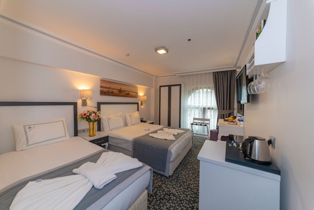 Skalion Hotel Spa Istanbul Price Address Reviews