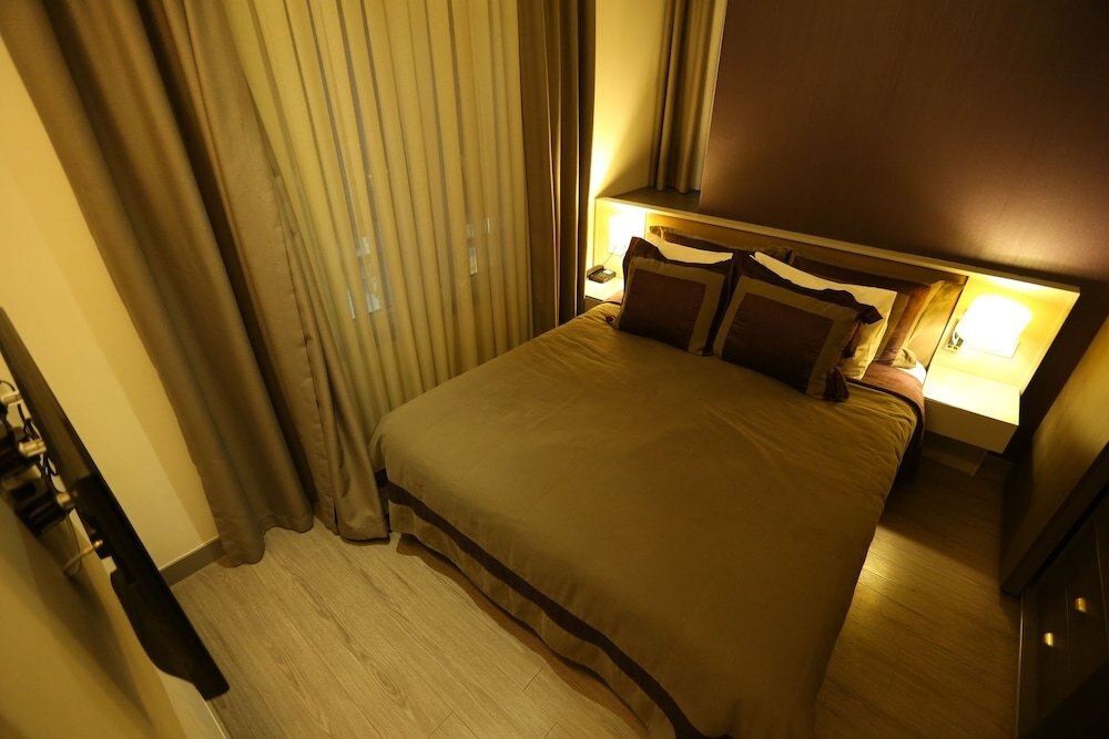 Molton Nisantasi Suites - Tap to explore photos