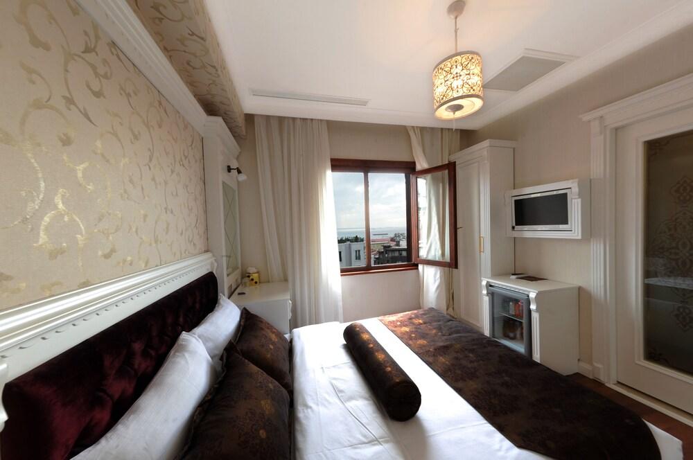 Hotel Coliseum Room Type - Panoramic Double Room