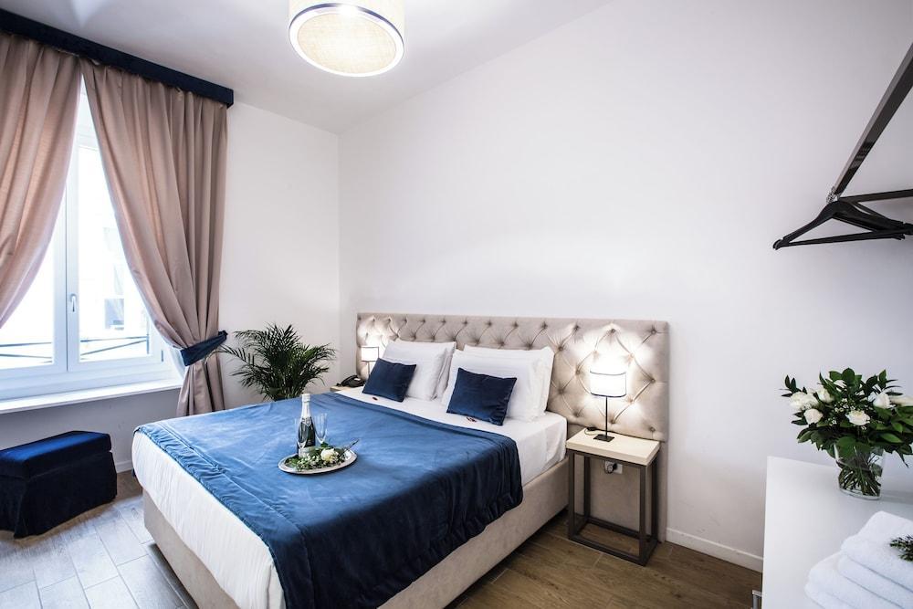 Chic & Town Luxury Rooms Piazza di Spagna Room Type - Classic Double Room
