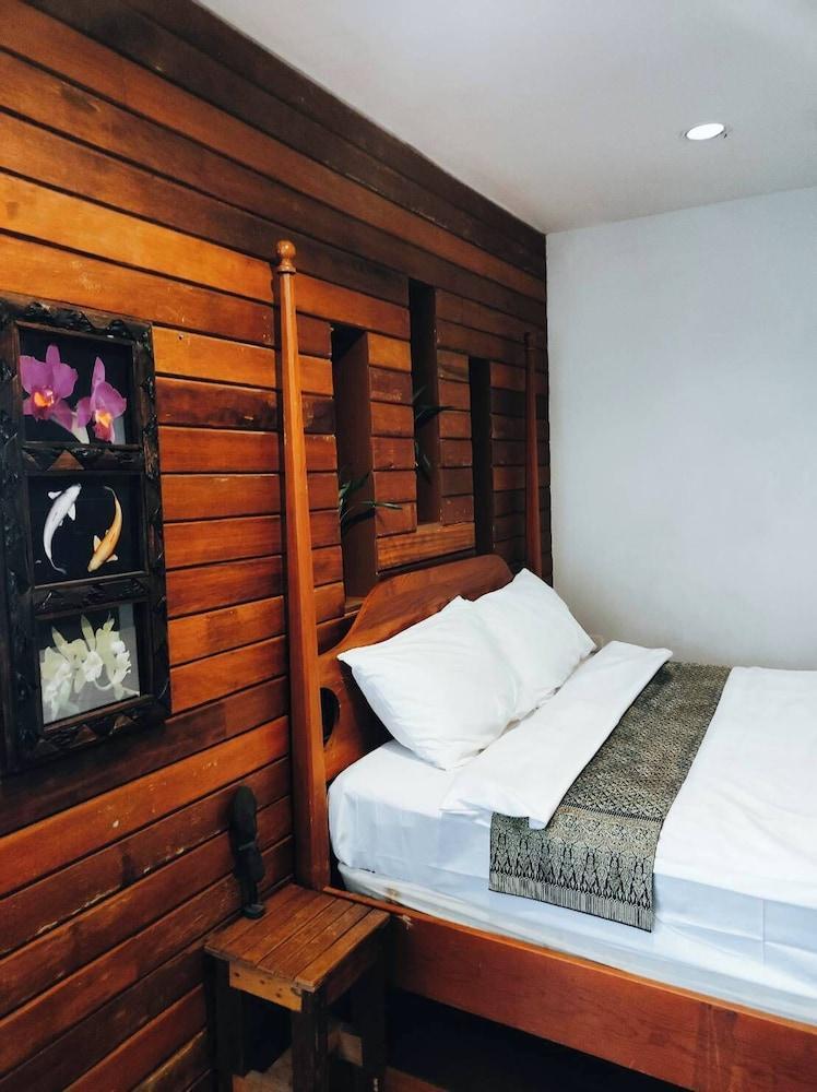 m.stay Room Type - Bali Hut