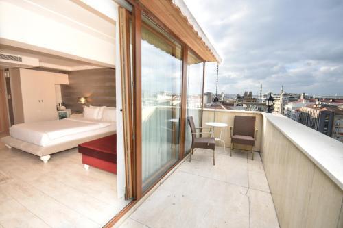 Nea Suites Old City - Tap to explore photos