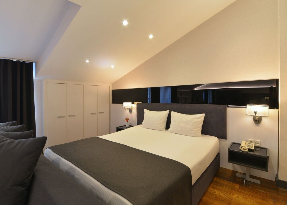 Nish Istanbul Suites Istanbul Price Address Reviews