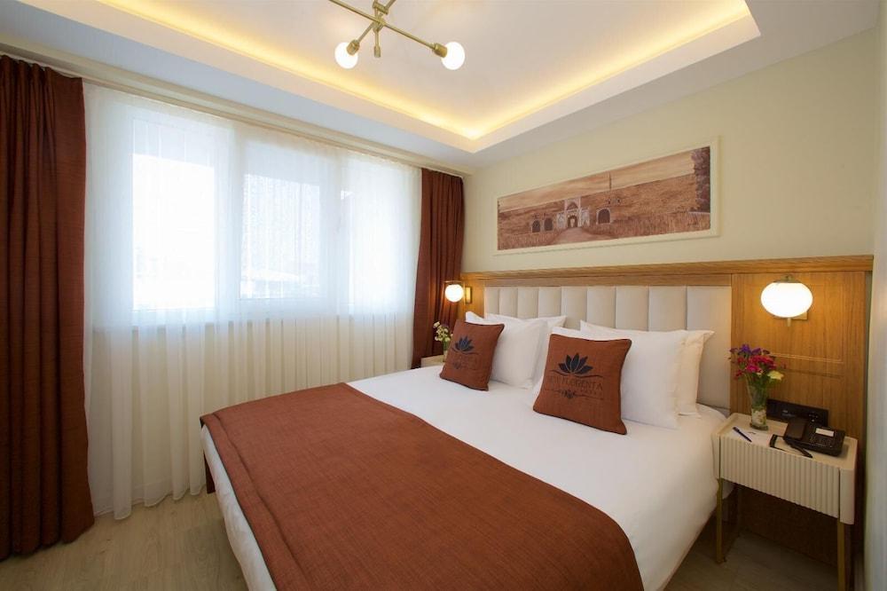 New Florenta Hotel Room Type - Standard Double Room, Non Smoking