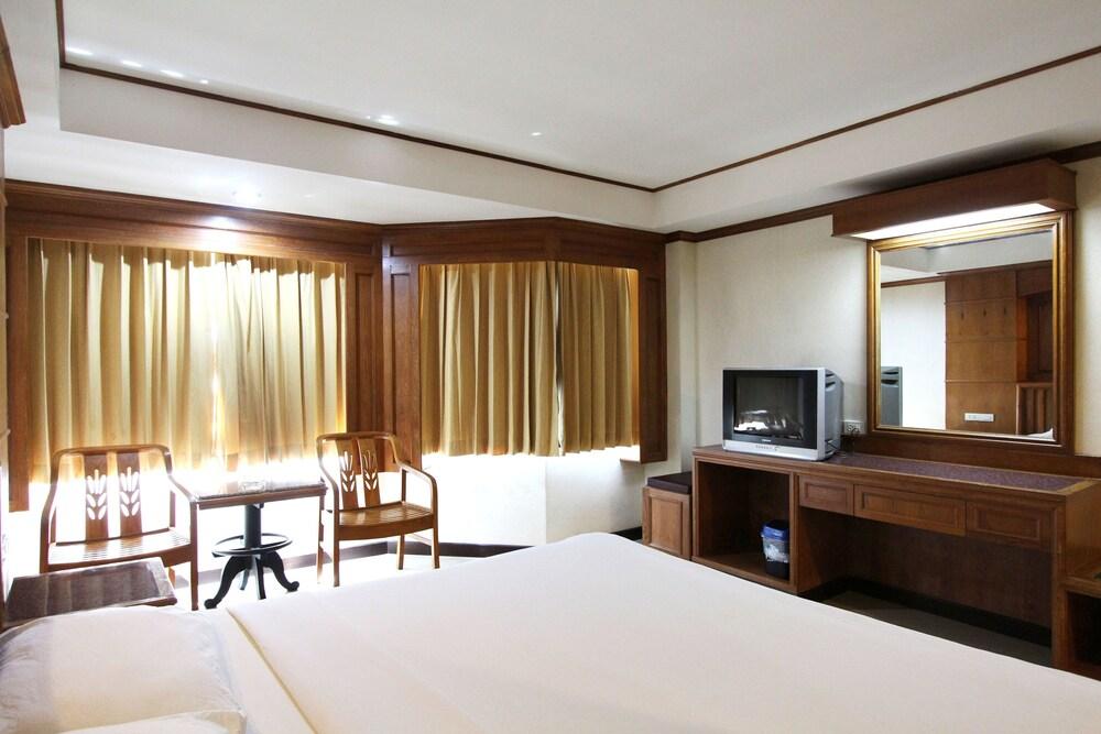 AA Pattaya Residence Room Type - Mini Suite