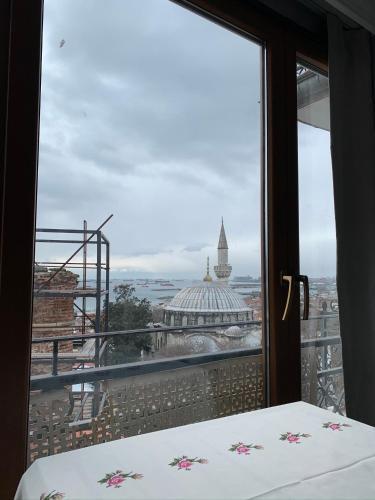 Ada Hotel Istanbul - Tap to explore photos