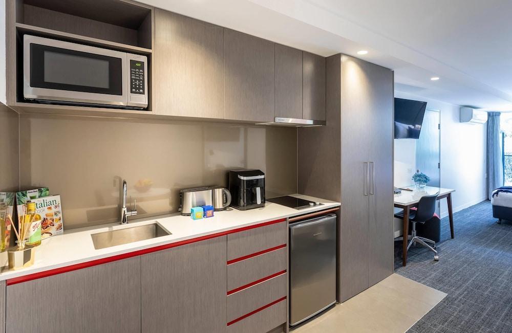 MainStay Suites Abbotsford Room Type - Room, 2 Bedrooms (Interconnecting Room, Accessible) MainStay Suites Abbotsford Room Type - Room, 2 Bedrooms (Interconnecting Room, Accessible)