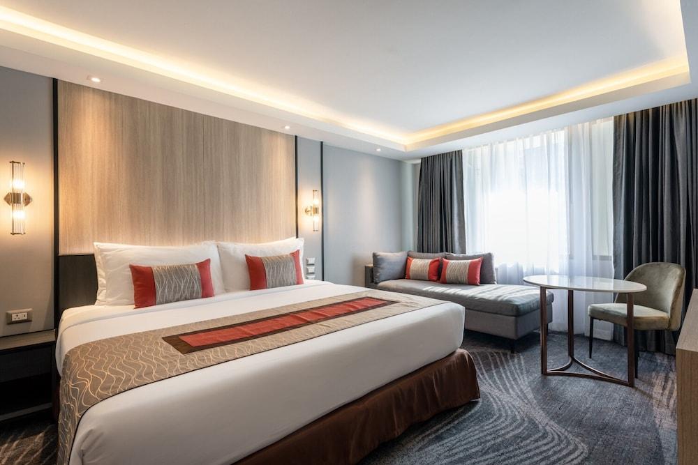 Grace Hotel Bangkok Room Type - Deluxe Double or Twin Room Grace Hotel Bangkok Room Type - Deluxe Double or Twin Room